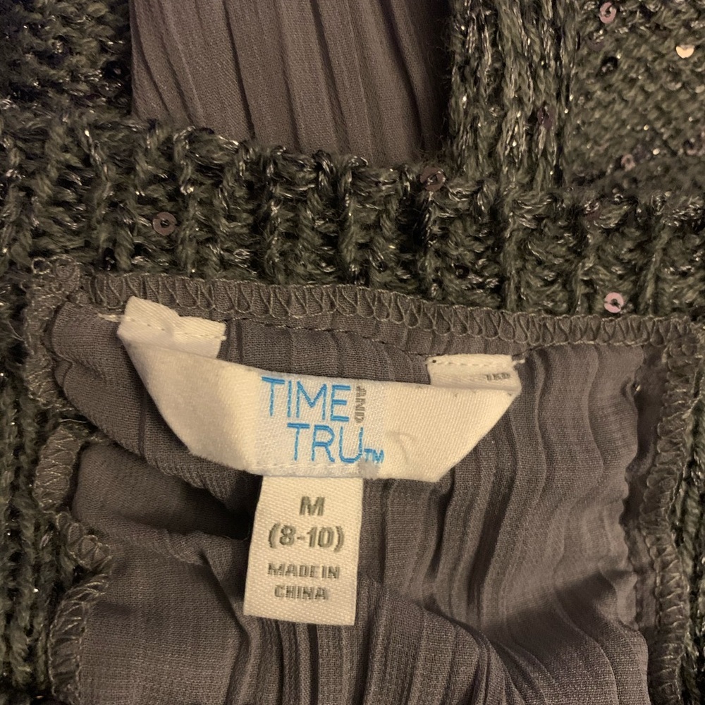 Time And Tru Sweater - Picture 5 of 6